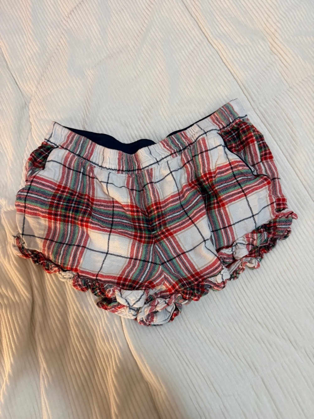 aerie Plaid Ruffle Hem Shorts - Red, White, Green